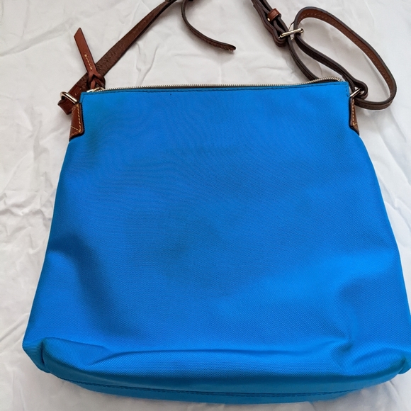Dooney and Bourke nylon crossbody bag, bright blue - Picture 5 of 9